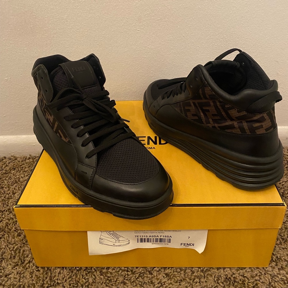 Men fendi sneaker size 7 brand new, bags and box available. Best offer